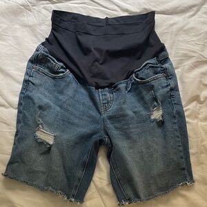 EUC Old Navy Women's Blue Denim Maternity Shorts